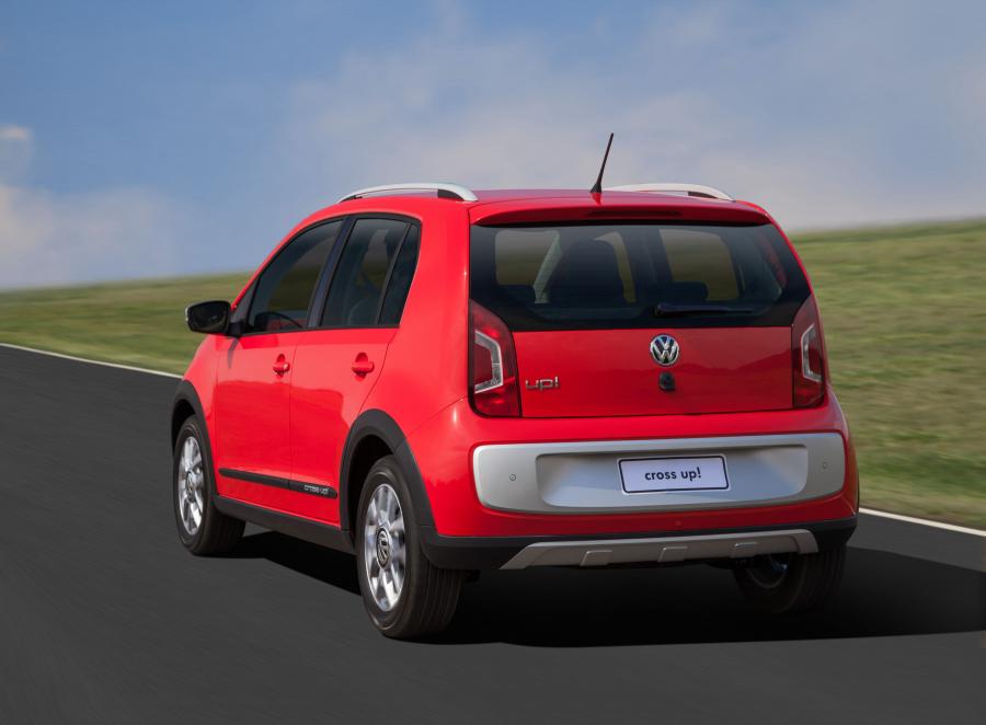  Volkswagen cross up! 2014 года  (BR) (фото 7 из 13)